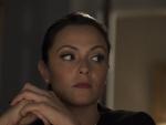 A Concerned Emily - Designated Survivor Season 1 Episode 21
