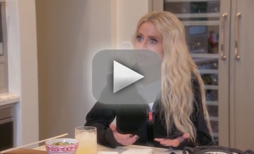 Watch The Real Housewives of Beverly Hills Online: A New Purse - TV Fanatic