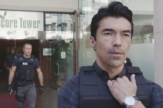 Things Go Sideways - Hawaii Five-0