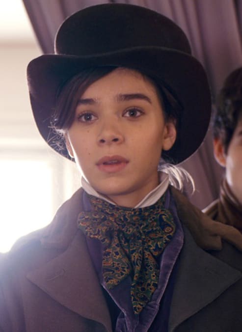 Emily sneaks - Dickinson Season 1 Episode 2