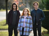 Her Rebellious Side - Zoey's Extraordinary Playlist