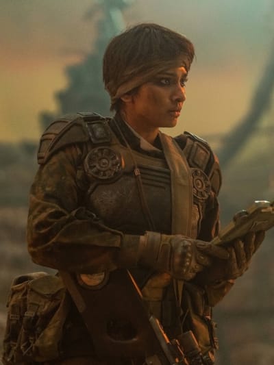 Is Verada Sethu Again Playing Mundy? - DW S1 E3 - Doctor Who Season 1 Episode 3