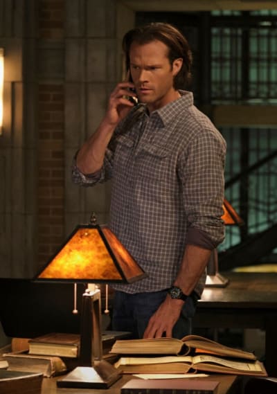 Sam Makes a Call - Supernatural Season 15 Episode 17