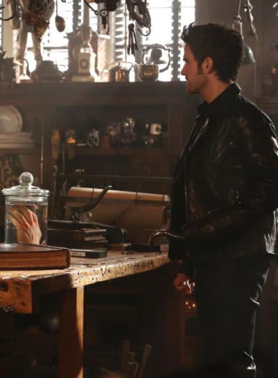 Hook's Hand - Once Upon a Time Season 4 Episode 4