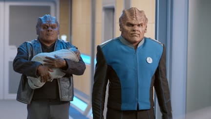 Two Moclans and a Little Lady - The Orville Season 1 Episode 3