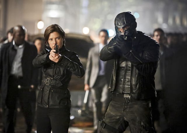 Double team - Arrow Season 4 Episode 23