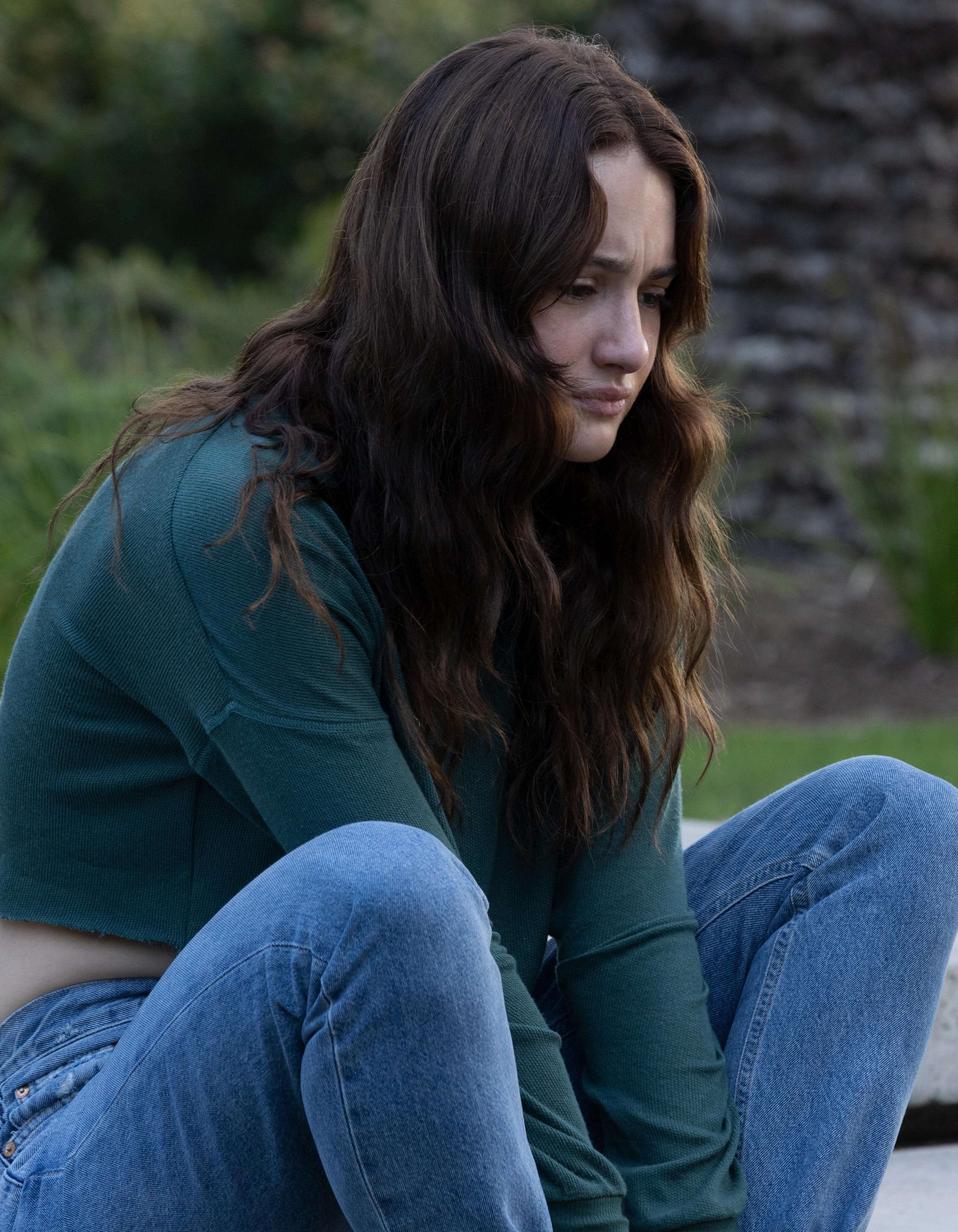 panicked zoe nine perfect strangers season 1 episode 2 tv fanatic