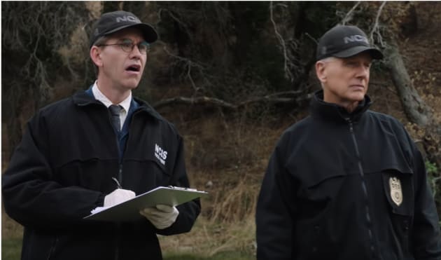 Scattered Crime Scene - NCIS Season 17 Episode 13