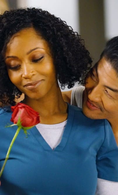 A Romantic Moment - Chicago Med Season 5 Episode 14