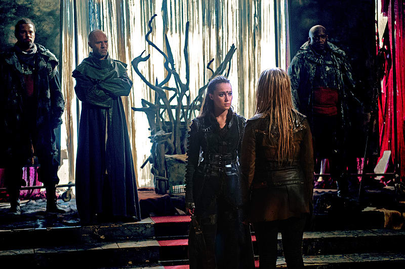 Throne, Lexa