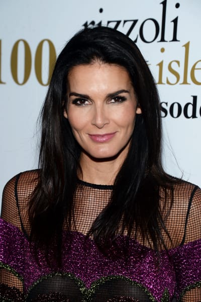 Angie Harmon attends the 100 episode celebration of TNT's "Rizzoli and Isles"