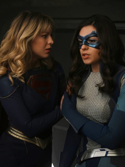 Kara and Nia - Supergirl Season 5 Episode 18