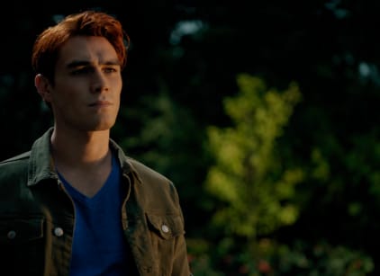 Stream riverdale season discount 5