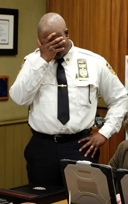Brooklyn 99 season 6 episode 19 watch online cheap