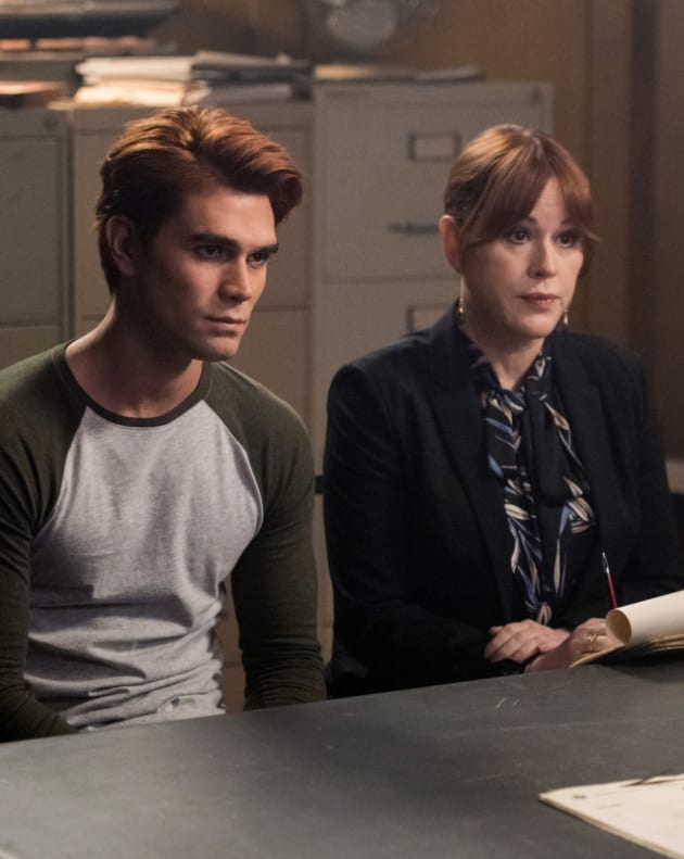 Knowing The Truth - Riverdale Season 4 Episode 15