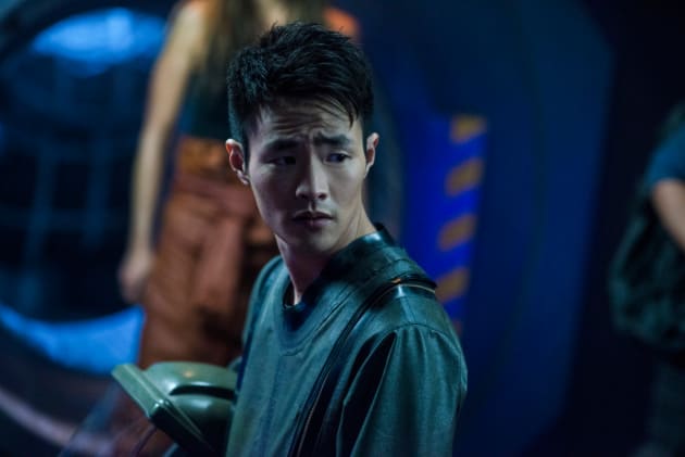 Monty and a new haircut in space - The 100 Season 5 Episode 3