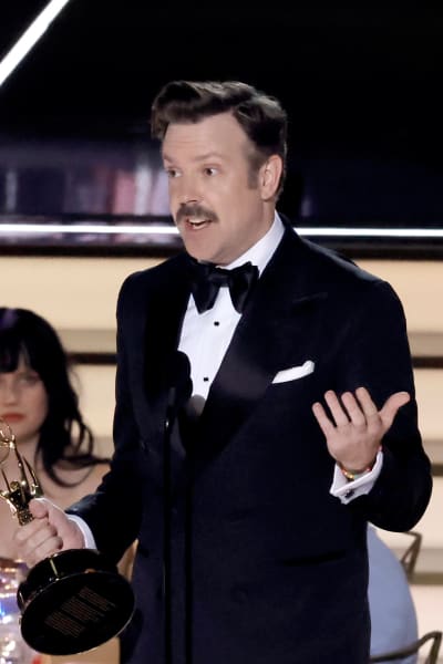 Jason Sudeikis accepts the Outstanding Lead Actor in a Comedy Series 