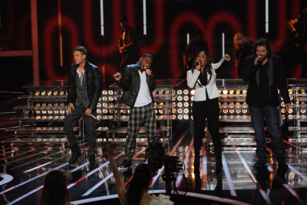 Final 4 Perform