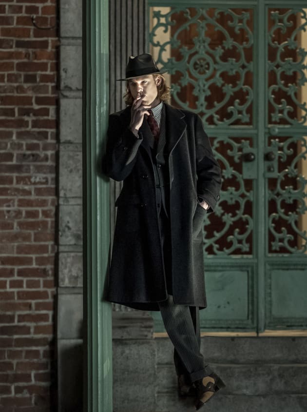 Nighttime Smoke - Interview with the Vampire Season 1 Episode 5