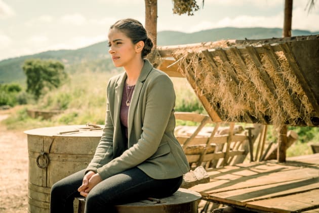 Yaz Deep in Thought - Doctor Who Season 11 Episode 6
