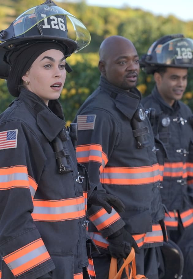 9-1-1: Lone Star Season 4 Episode 13 Review: Open - TV Fanatic