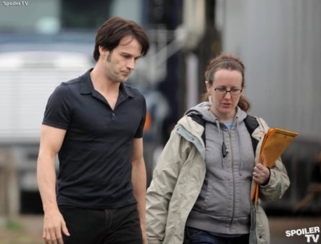 Stephen Moyer On Set