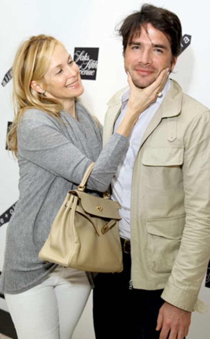 kelly rutherford dating cine)