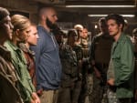 Rounding up the troops - Fear the Walking Dead Season 3 Episode 6