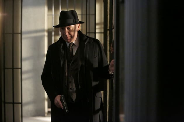 A man among the shadows - The Blacklist Season 4 Episode 13