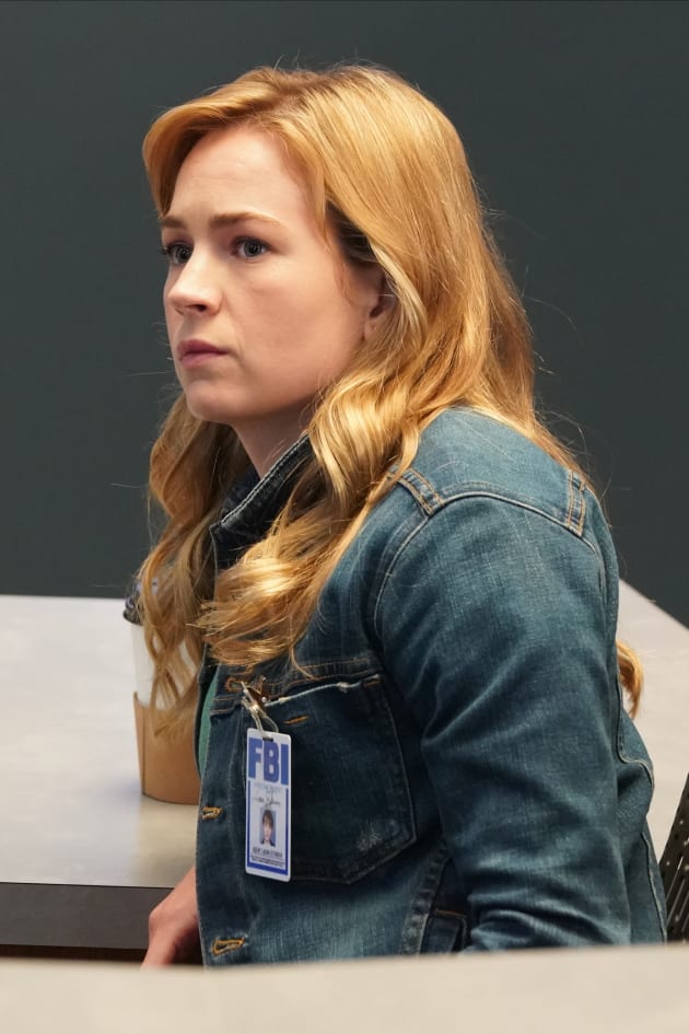 Laura - The Rookie: Feds Season 1 Episode 3