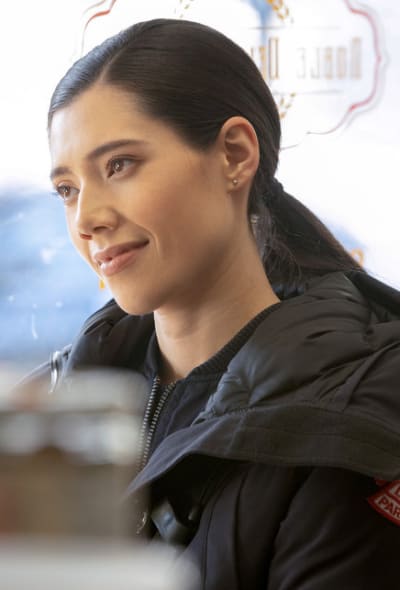 Violet - Chicago Fire Season 9 Episode 11