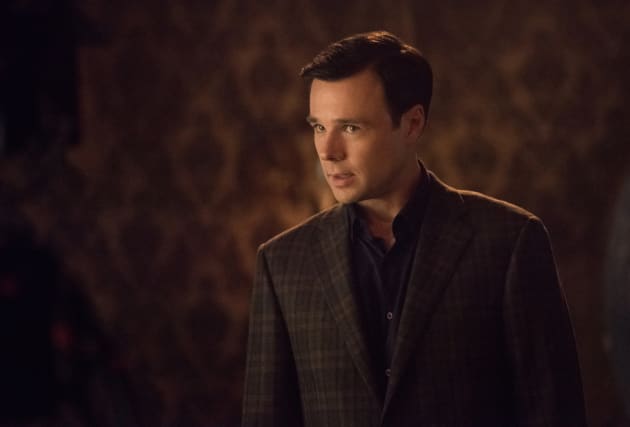 Do We Trust Harry? - Charmed (2018) Season 1 Episode 2