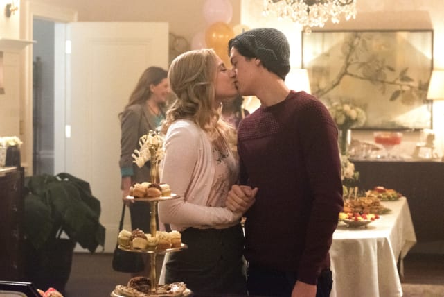 Riverdale season 1 new arrivals episode 8 full episode