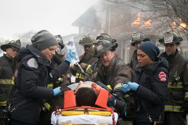 Gunhots Inside the House - Chicago Fire