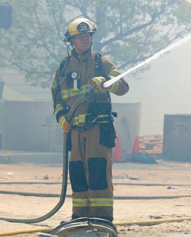Judd Hoses Down - tall - 9-1-1: Lone Star Season 2 Episode 14