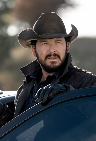 Rip Gets Things Done - Yellowstone Season 3 Episode 9