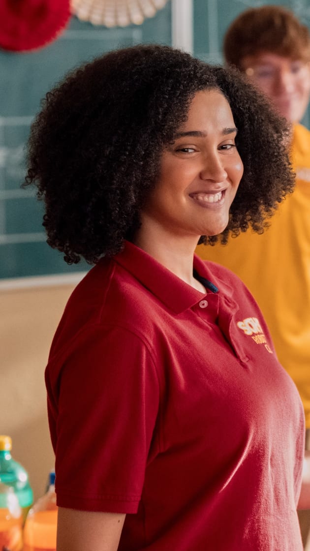 Fabiola - Never Have I Ever Season 4 Episode 1 - TV Fanatic