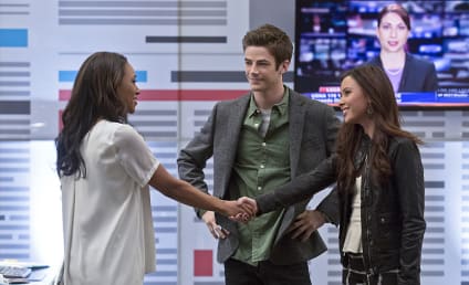 The Flash Photo Gallery: Is Iris Visited by the Green Eyed Monster?