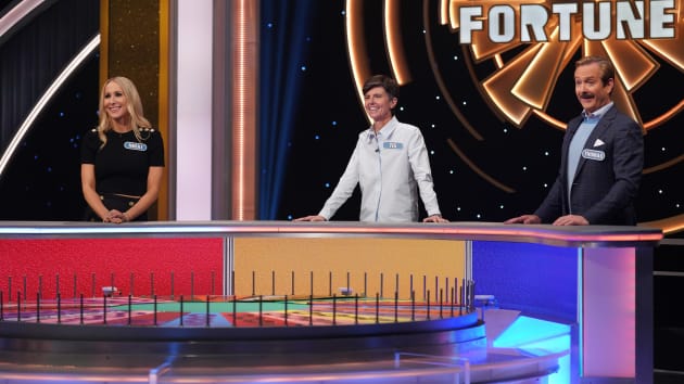 Celebrity Wheel of Fortune Exclusive Featurette: Celebrities Talk Iconic Game Show!