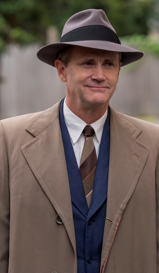 G-Man Shadow - The Plot Against America Season 1 Episode 5
