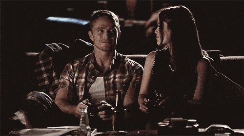 Wade and Zoe Share A Moment - Hart of Dixie