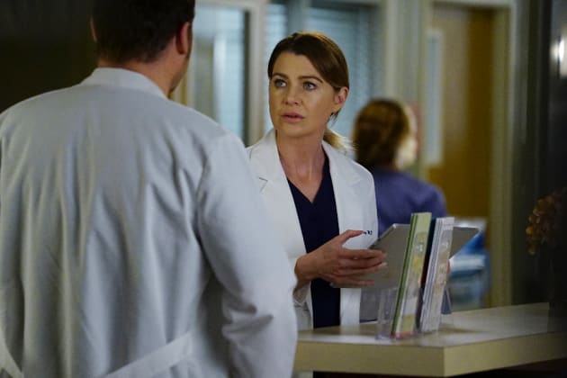 Conflicting Opinions - Grey's Anatomy Season 13 Episode 15
