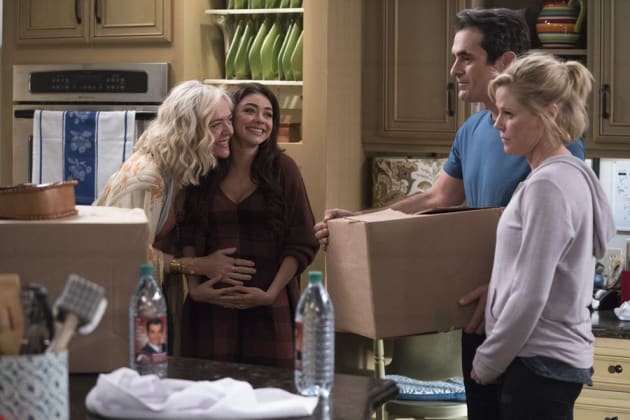 Putlocker modern 2025 family season 8