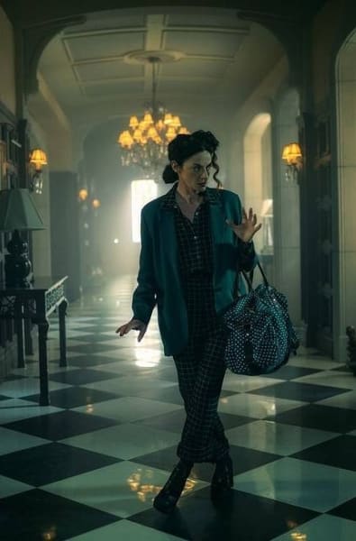 Stepping Aside - Doom Patrol Season 3 Episode 7