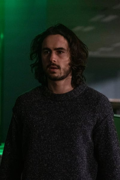 It's Getting Colorful - Y: The Last Man Season 1 Episode 2