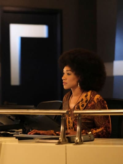 Seventies - The Flash Season 7 Episode 6