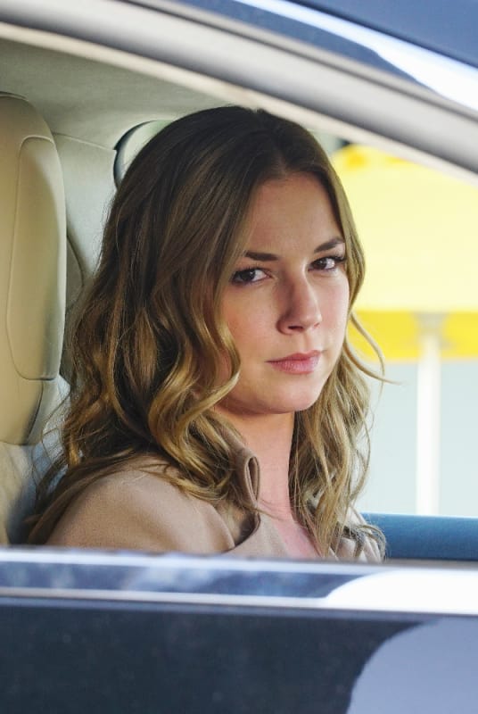 Amanda Clarke - Revenge Season 4 Episode 21
