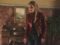 Once Upon a Time Season Finale Pics, Preview: Good vs. Evil - TV Fanatic