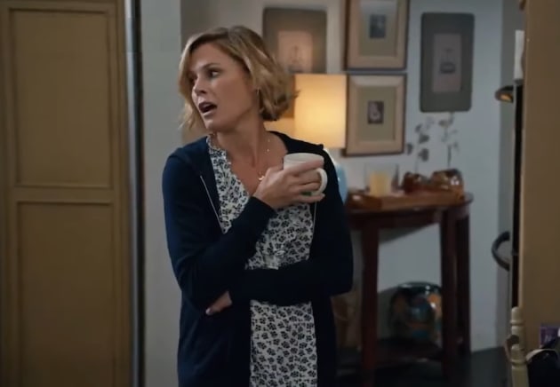 An Empty House - Modern Family