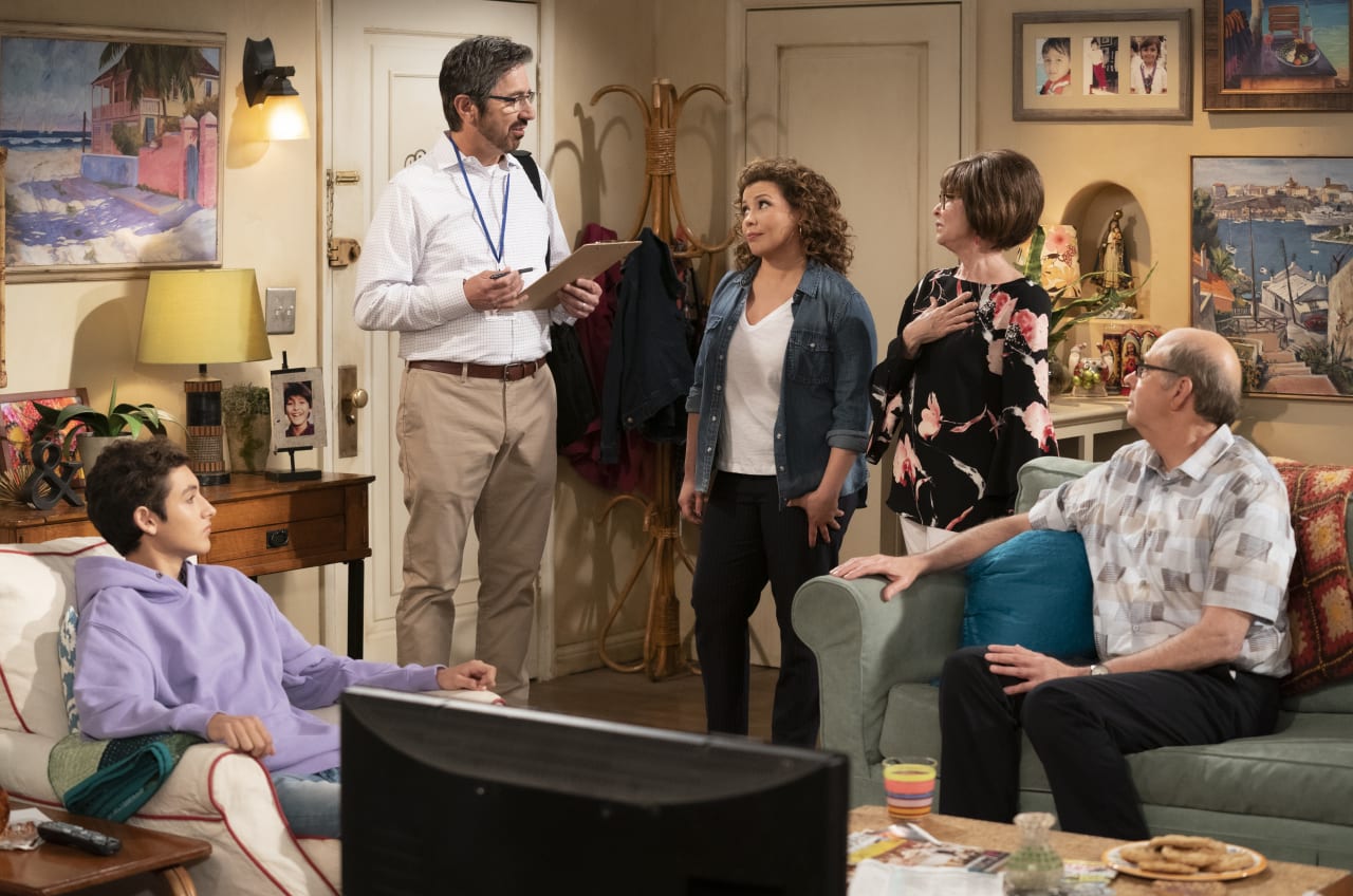 One Day At A Time Season 4 Episode 1 Review Checking Boxes TV